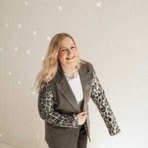 Blazer met panterprint glitter mouw - grijs